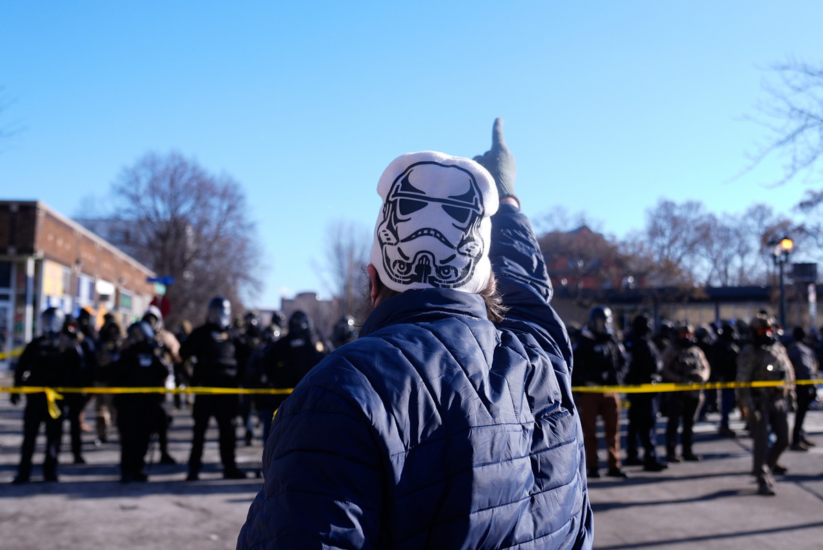 Trump si democratii isi consolideaza poziiile dupa impucatura din Minneapolis