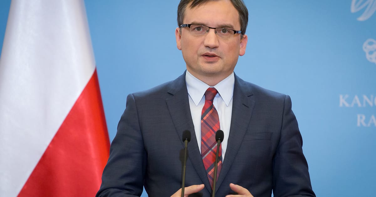 Ungaria acorda azil fostului ministru nationalist polonez