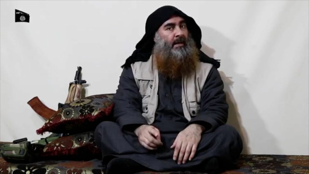 Cum pregateste ISIS recrutii sa foloseasca inteligenta artificiala in mod responsabil