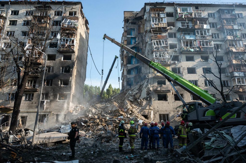Raport Reconstruirea Ucrainei va necesita aproape 600 de miliarde de dolari