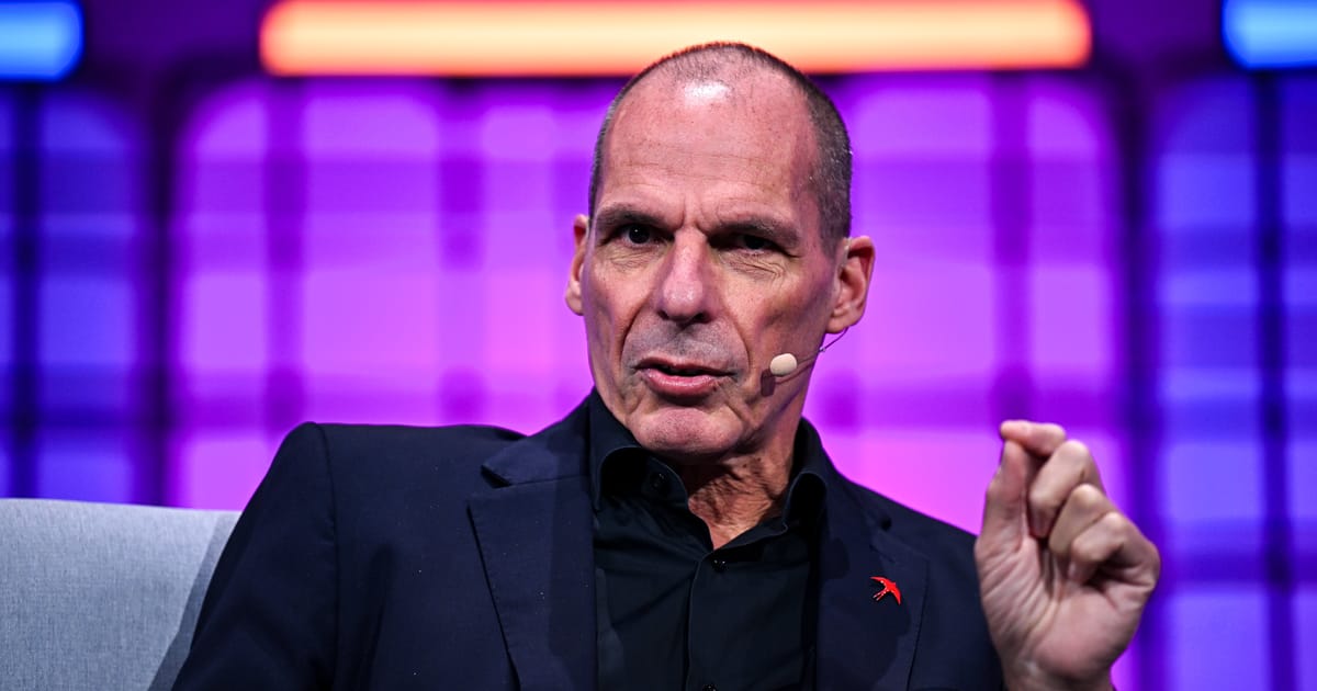 Varoufakis din Grecia va fi judecat dupa ce a recunoscut ca a consumat droguri acum 36 de ani