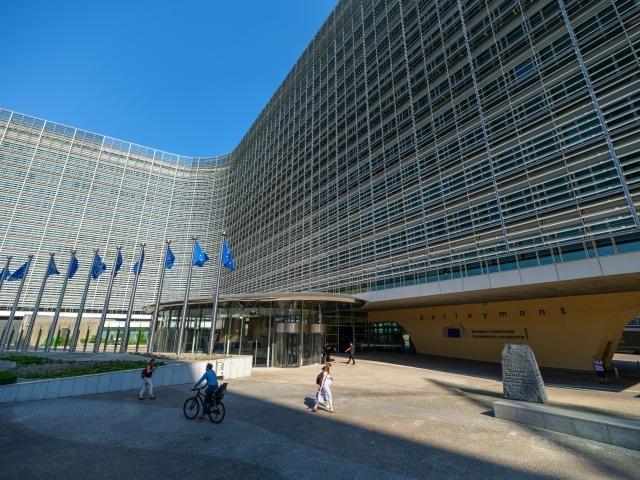 115 milioane de euro pentru inovatie flexibila si rapida in domeniul apararii AGILE