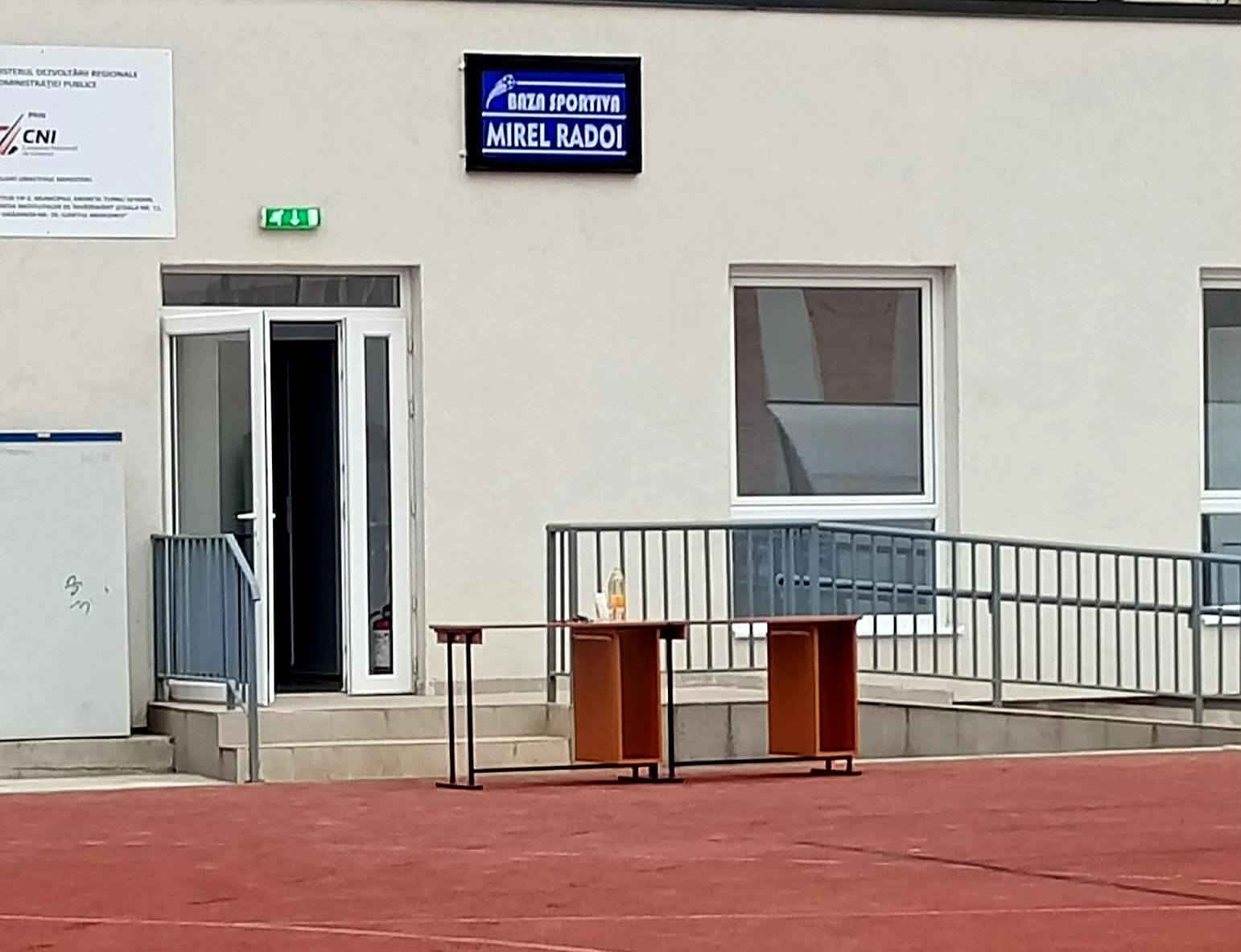 Antrenorul actual de la FCSB are un teren care ii este dedicat in orasul natal Baza Sportiva Mirel Radoi a fost deschisa pe malul Dunarii