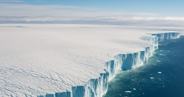 Arctica pierde o suprafata vasta de gheata un record negativ stabilit in aceasta iarna