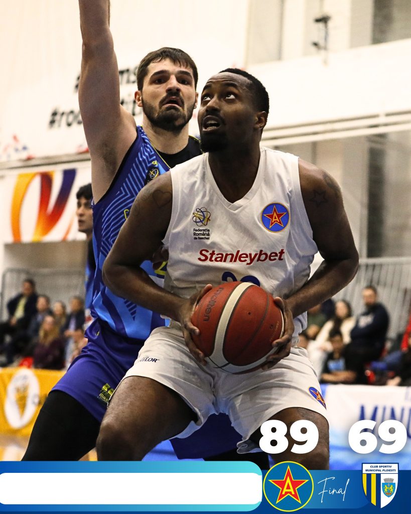 CSA Steaua invinge CSM Petrolul Ploieti si isi pastreaza sansele de a ajunge in play off ul campionatului de baschet