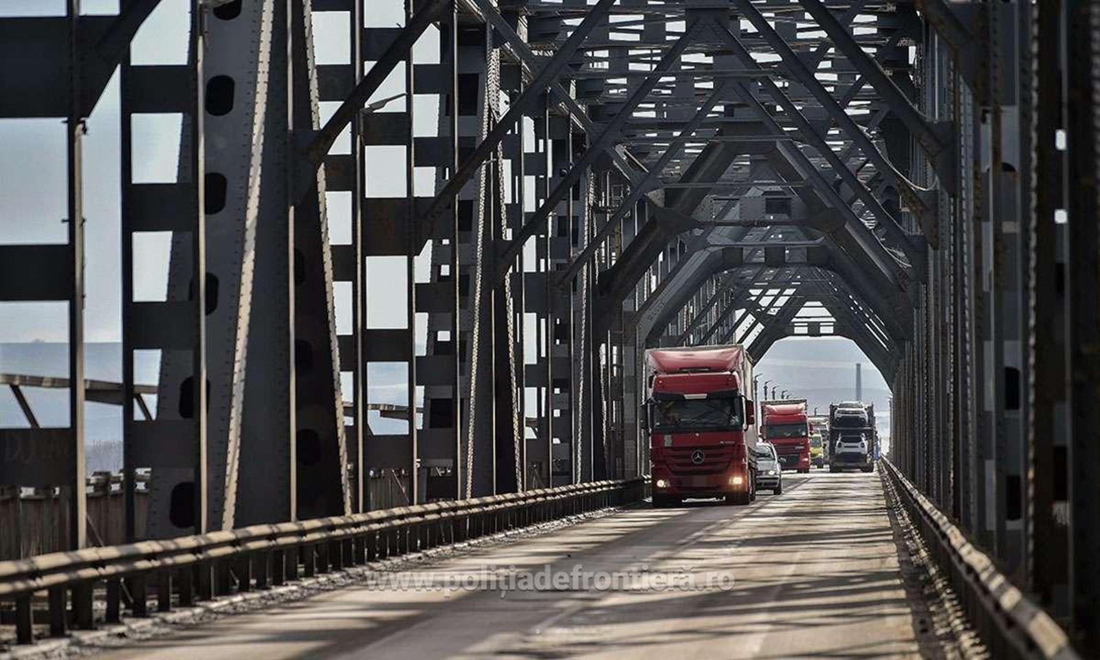 Circulatia pe podul Giugiu Ruse va fi inchisa in ambele sensuri