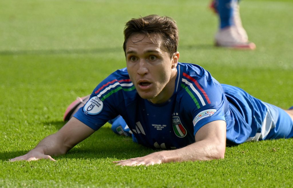 Federico Chiesa nu va face parte din echipa nationala a Italiei pentru barajul Campionatului Mondial 2026 din cauza problemelor fizice