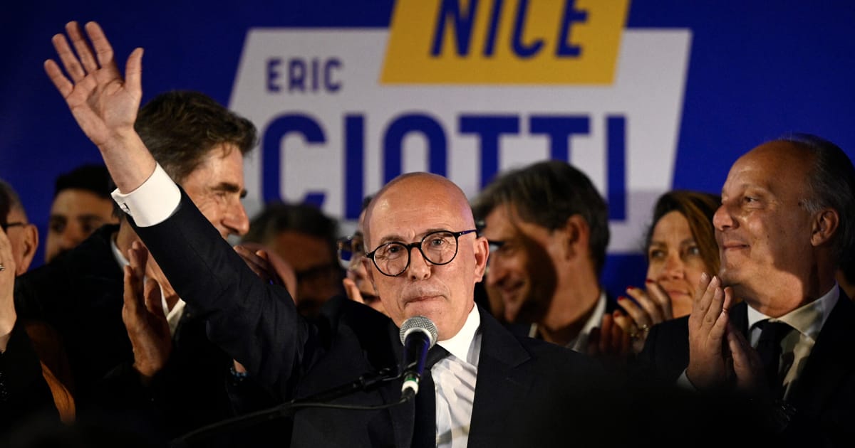 Franta se lupta sa gaseasca un echilibru politic