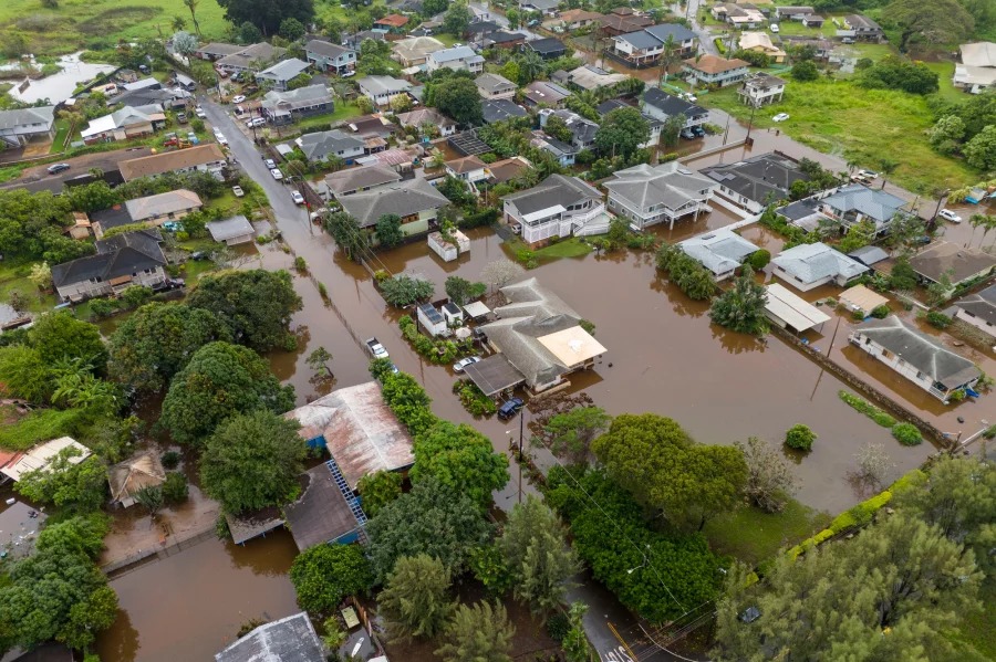 Hawaii in alerta Peste 5500 de persoane evacuate din cauza riscului de colaps al unui baraj vechi de 120 de ani
