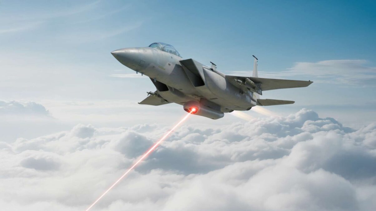 Israelul monteaza lasere pe avioane pentru interceptarea dronelor avand capacitatea de a ataca si alte tinte