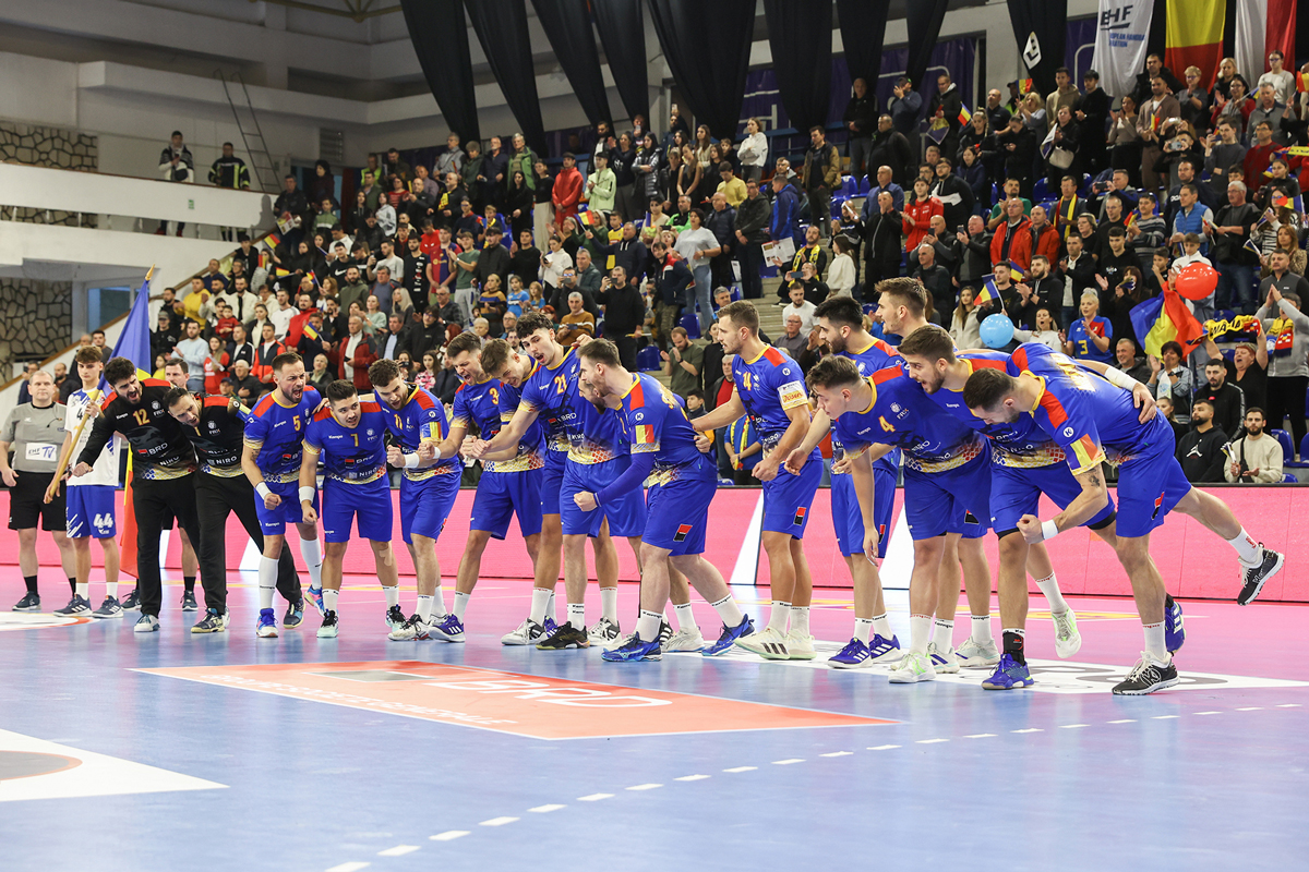 Nationale masculina de handbal castiga categoric in fata Turciei in prima mansa a play off ului pentru Campionatul Mondial din 2027