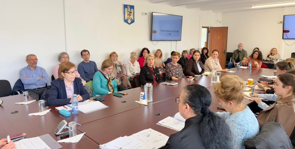 Planul judetului Cluj pentru cei mai vulnerabili Varsnici copii si familii defavorizate primesc servicii finantate cu sute de milioane de euro