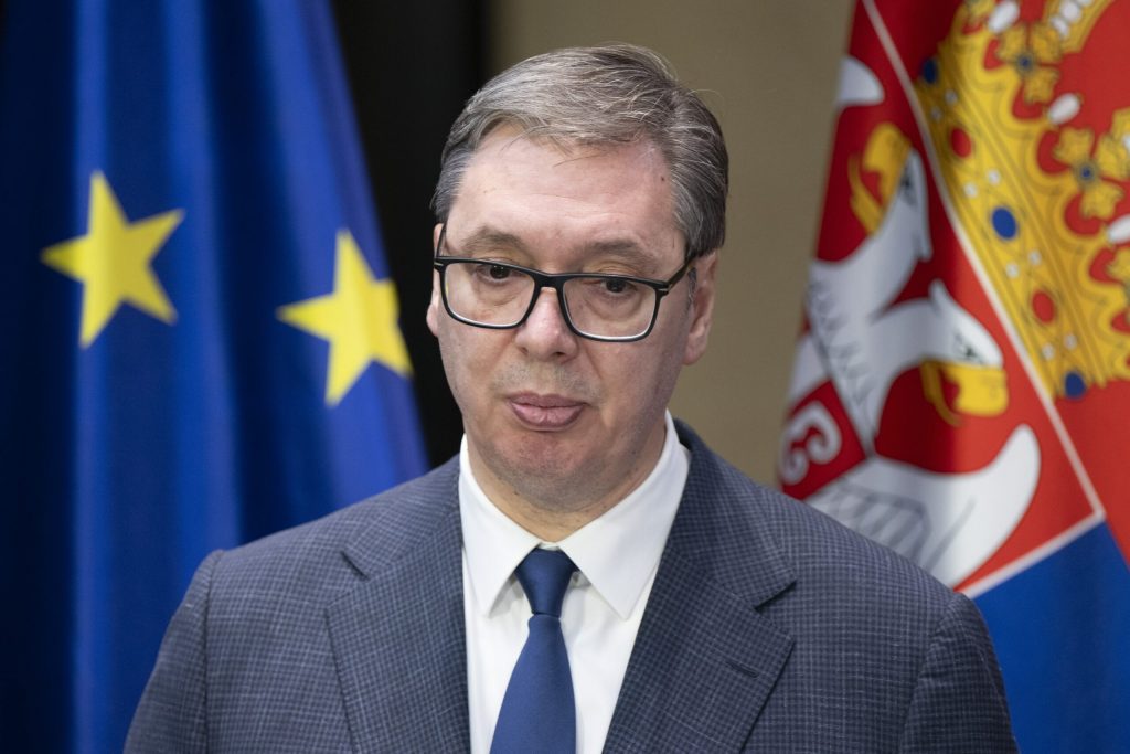 Presedintele Serbiei confirma ca tara sa detine rachete de croaziera supersonice aer sol de fabricatie chineza Dispunem de echipamente pe care nu le facem publice