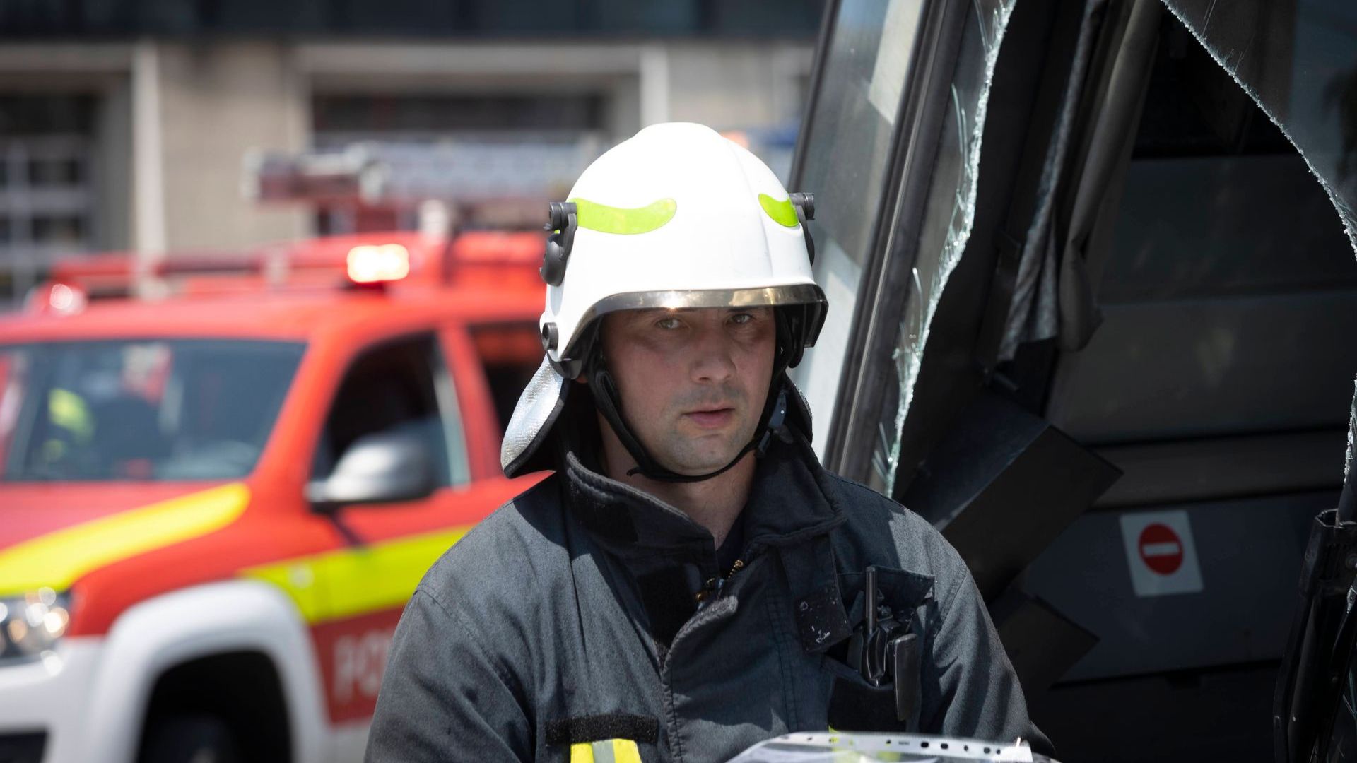 Siguranta clujenilor o prioritate Pompierii si SMURD au intervenit in 189 de cazuri de la accidente rutiere la incendii in ultimele trei zile