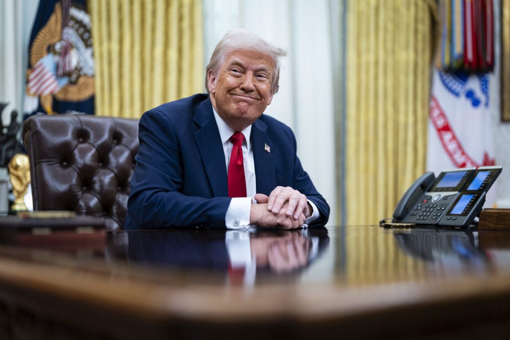 Trezoreria americana da green light pentru emiterea unei monezi de aur cu imaginea lui Donald Trump