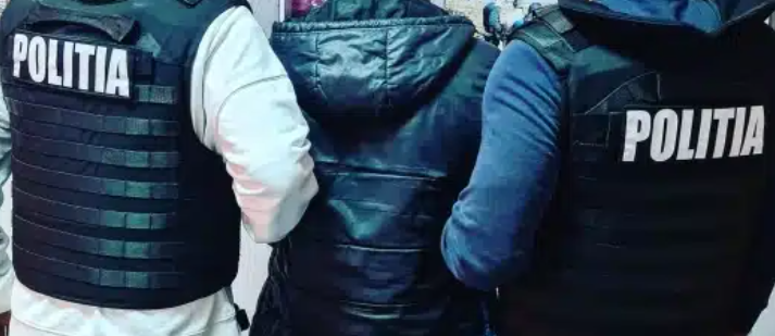 Un barbat din Cluj cautat international a fost repatriat din Olanda pentru a isi ispasi o condamnare de peste 7 ani de inchisoare