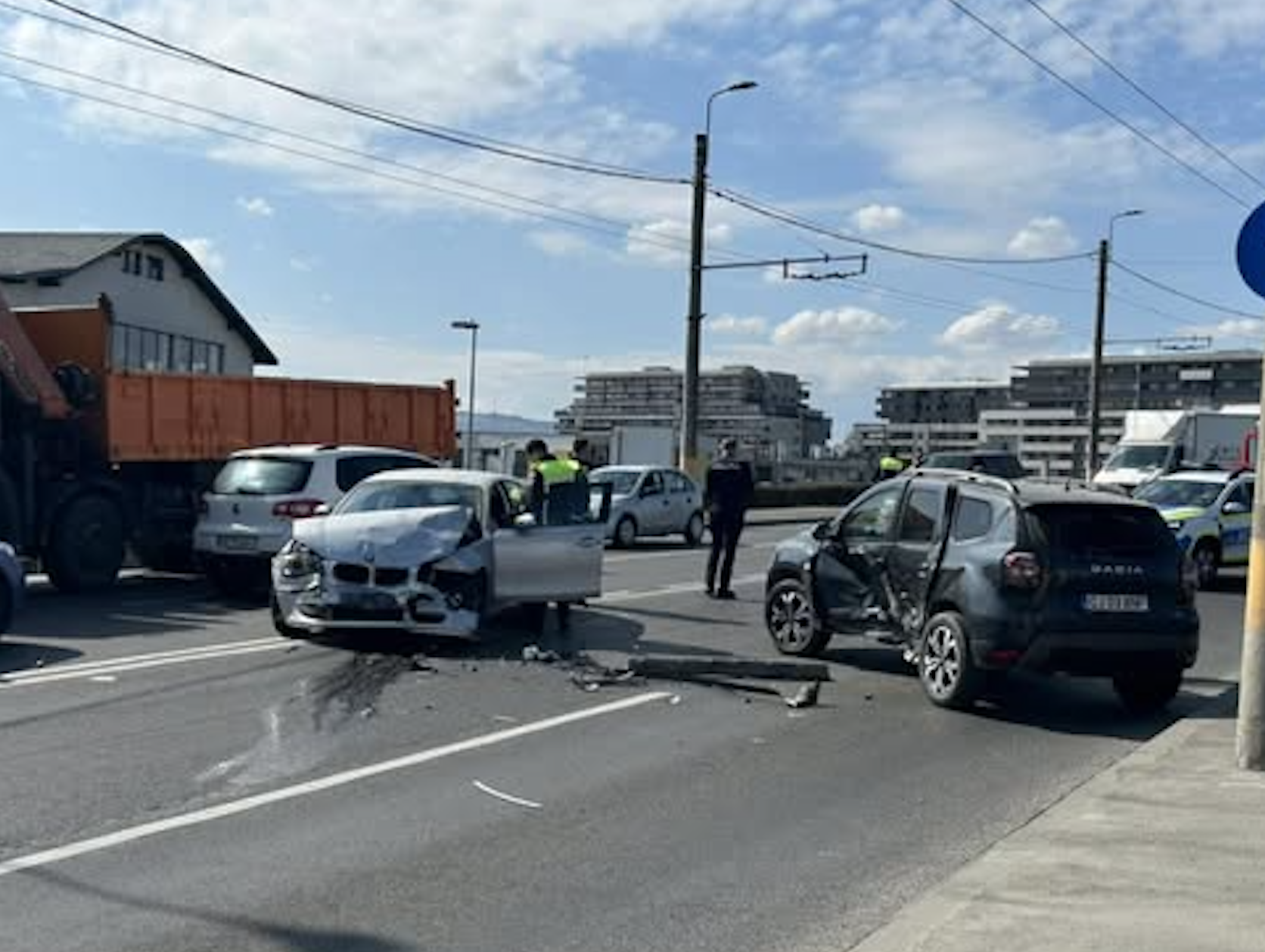 cum s a petrecut accidentul de langa podul IRA din cluj doua femei au fost internate din cauza neateniei ce a descoperit politia