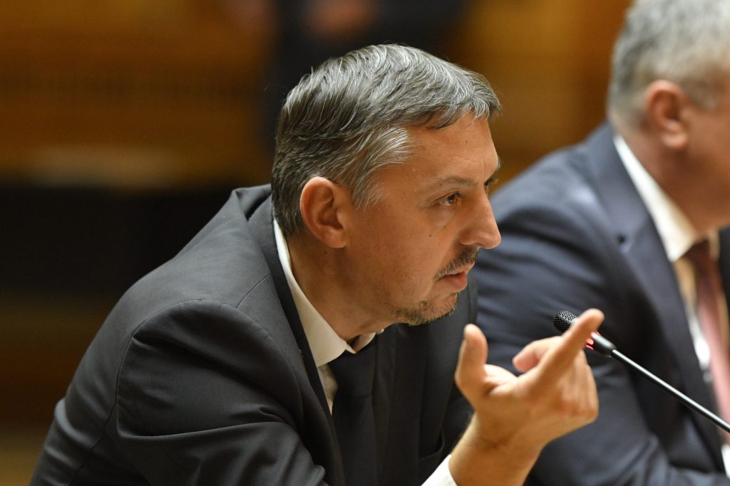 daniel david despre bugetul pentru educatie este ca pisica lui schrodinger exista simultan in mai multe state