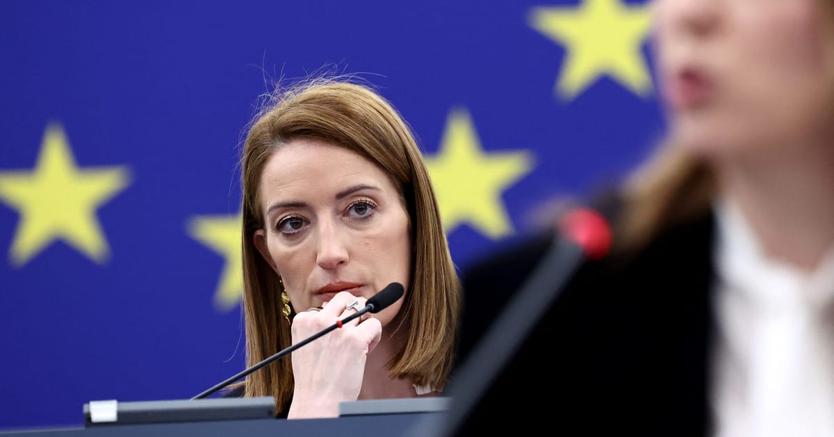 extrema dreapta afirma ca presedinta parlamentului european metsola a incalcat acordul privind un moment de reculegere pentru activistul francez ucis