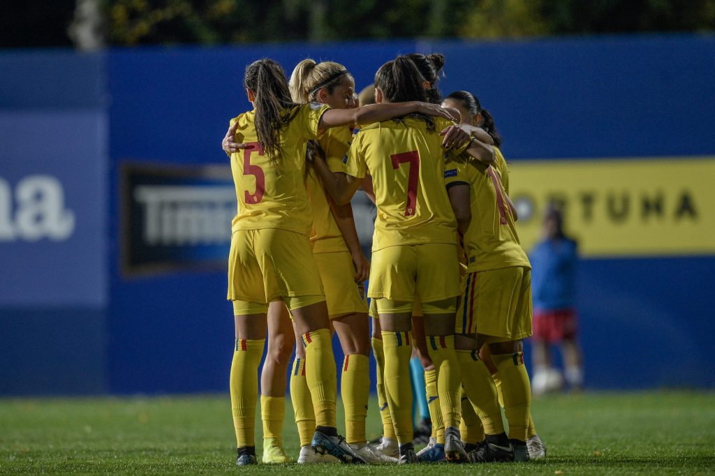 Echipa Romaniei pentru meciul cu Cipru din calificarile pentru Cupa Mondiala de fotbal feminin