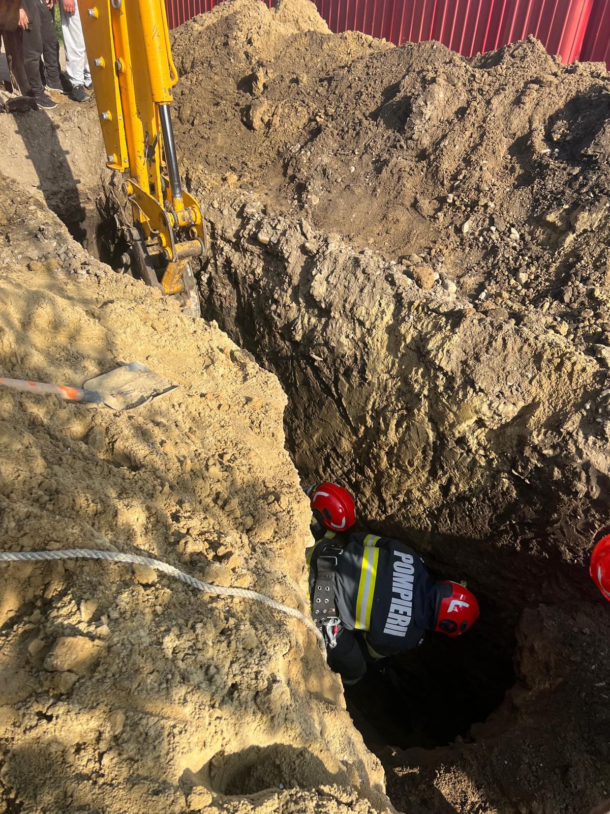 Ingropat de un mal de pamant in Galati Medicii nu au reusit sa l salveze