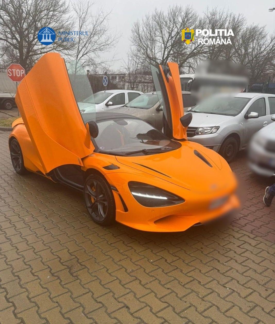 Masini in valoare de 15 milioane de euro introduse in tara cu acte false Un francez si un belgian cercetati