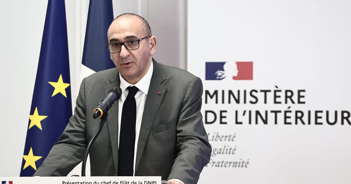 Ministrul de Interne din Franta doreste sa anuleze concertul lui Kanye West