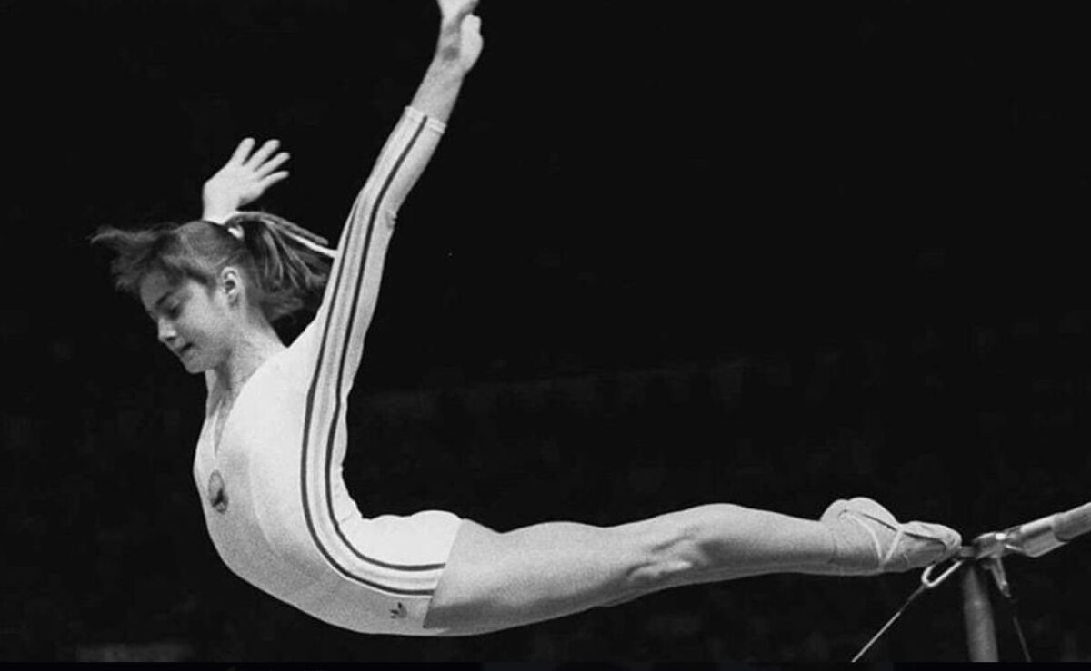 Nadia Comaneci revine acasa in Onesti