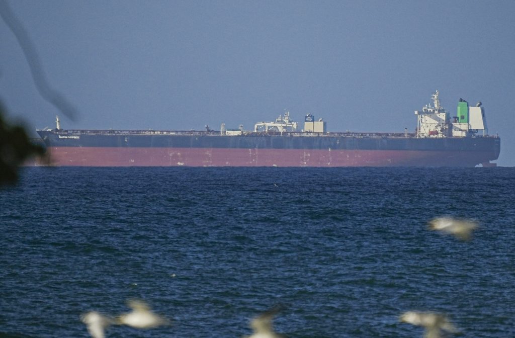 Razboiul din Orientul Mijlociu ziua 48 Trump sustine ca liderii din Israel si Liban vor sprijini negocierile Iranul a propus o initiativa pentru navigatia libera in sectorul omanesc al Stramtorii Ormuz Pretul petrolului continua sa scada