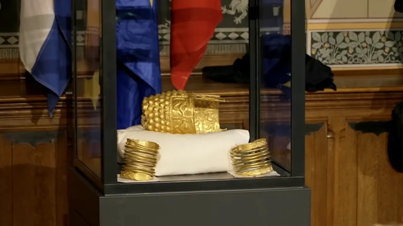 Romania isi revendica Coiful de la Cotofenesti