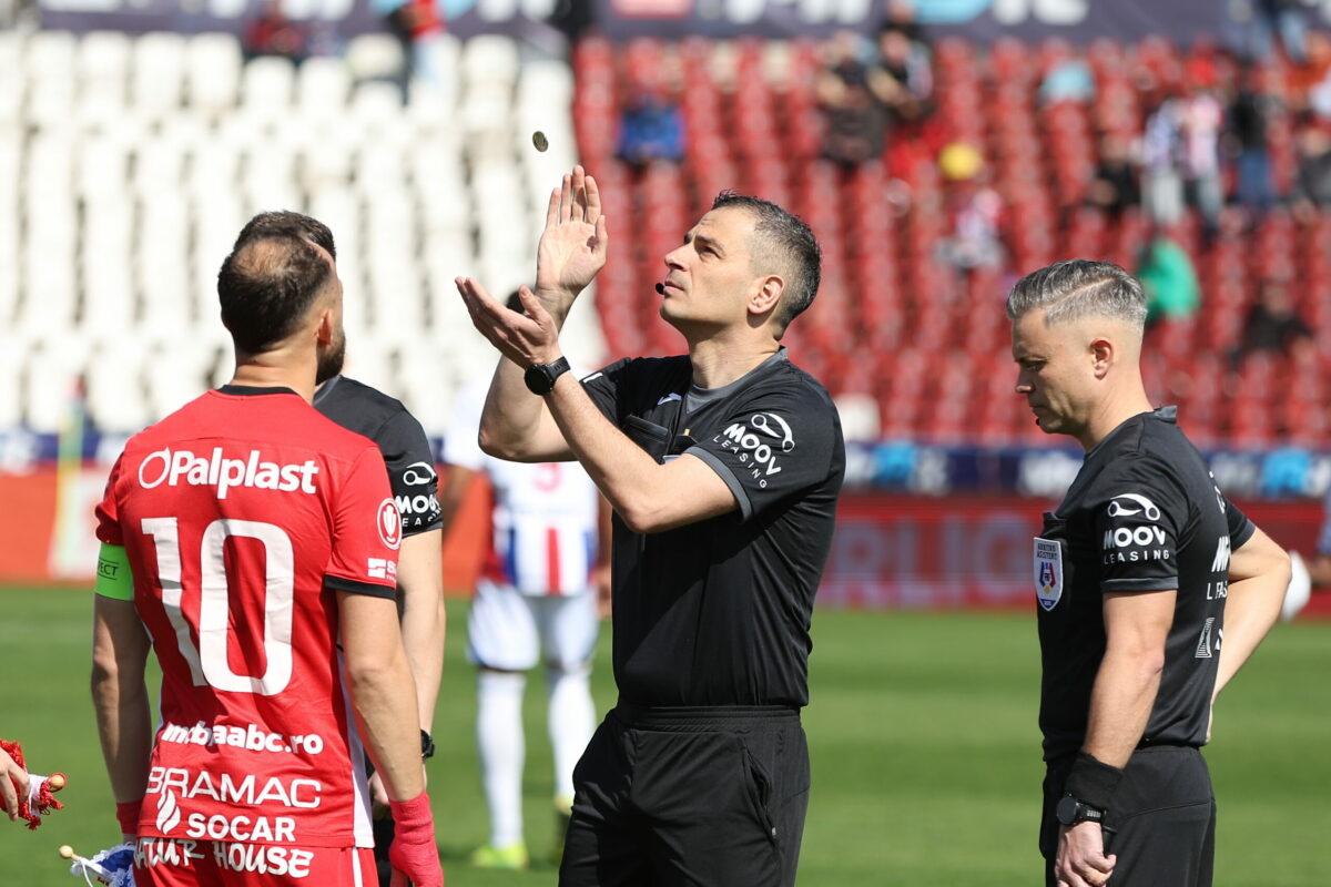 Superliga de fotbal Ce meciuri sunt programate inainte de Paste