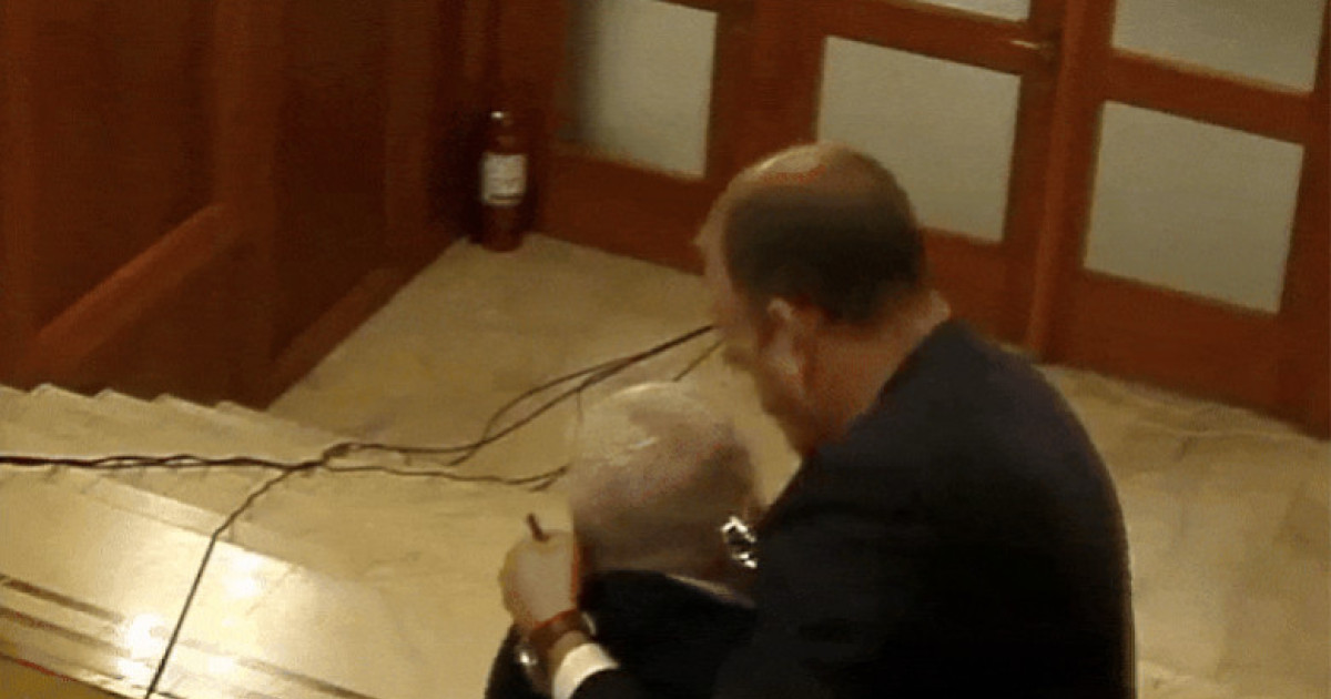 A început procesul de confruntare în Parlament între Dan Vîlceanu și Florin Roman, la doi ani după incident… 2 A inceput procesul de confruntare in Parlament intre Dan Vilceanu si Florin Roman la doi ani dupa incident