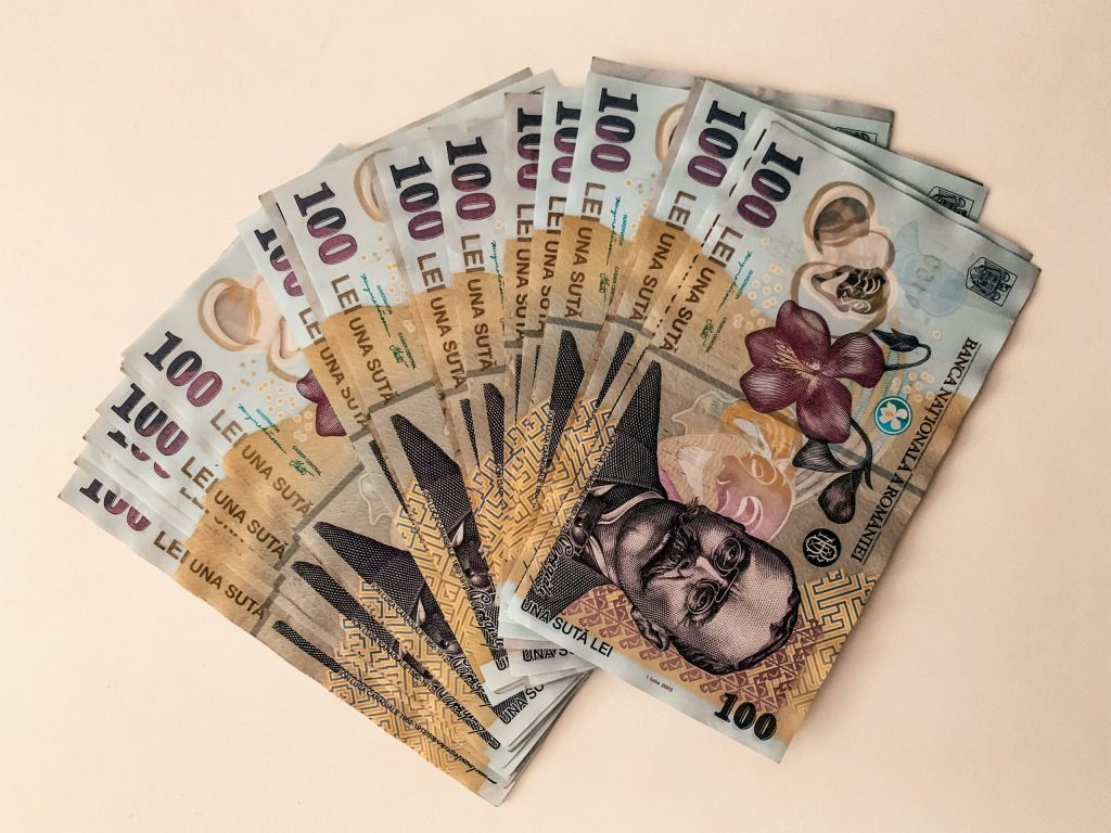 AUR sugereaza cresterea plafonului pentru platile in numerar la 50000 de lei pentru firma