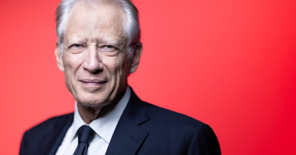 Candidatul la prezidențiale din Franța, de Villepin, investigat pentru cadourile primite ca ministru de externe. 2 Candidatul la prezidentiale din Franta de Villepin investigat pentru cadourile primite ca ministru de