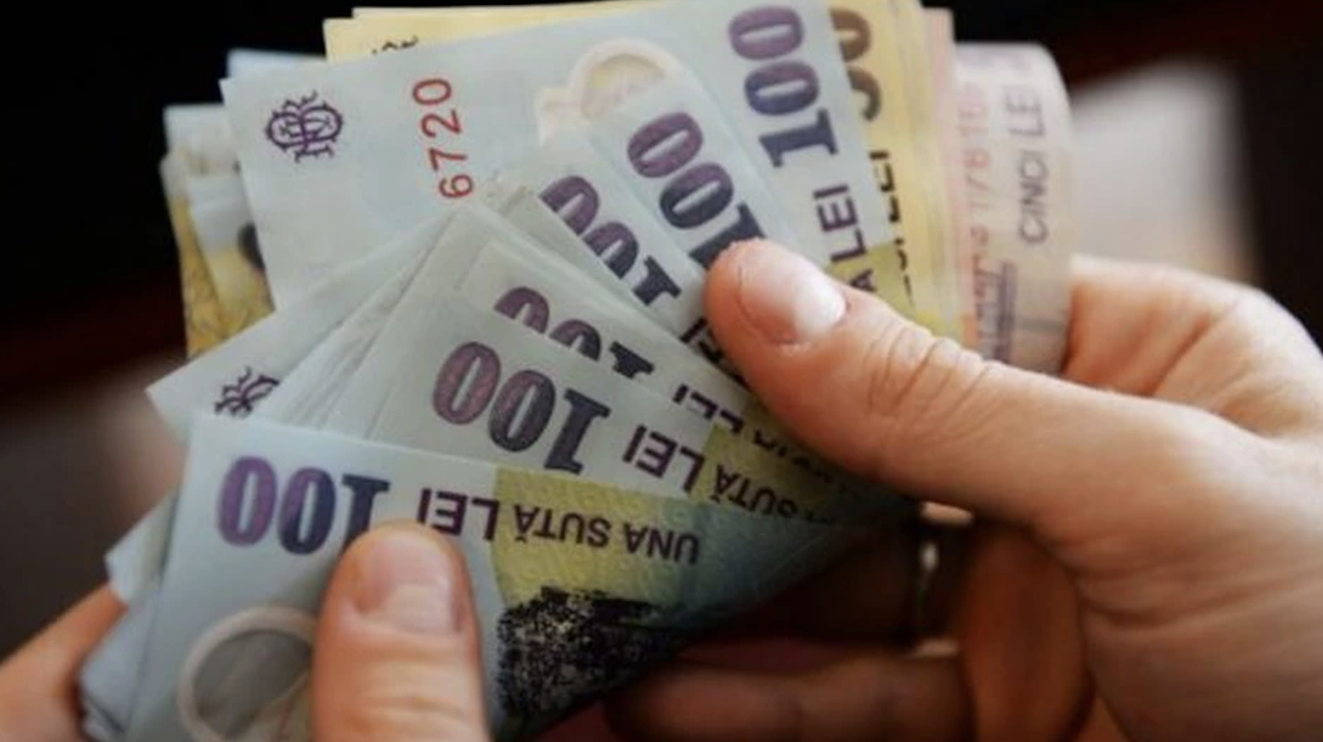 Ceasul ticaie pentru angajatori Incepand cu 7 iunie companiile cu peste 100 de angajati trebuie sa divulge salariile individuale Patru din zece nu sunt pregatite