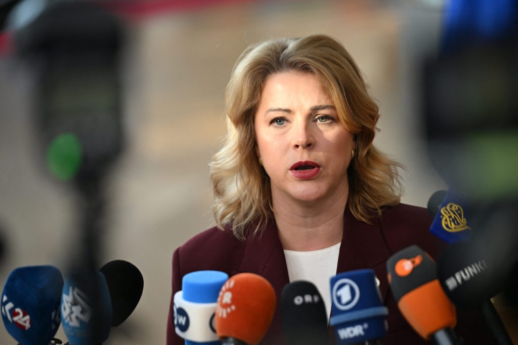 Criza politica in Letonia Premierul demisioneaza dupa controversele generate de incidentele cu dronele din Ucraina