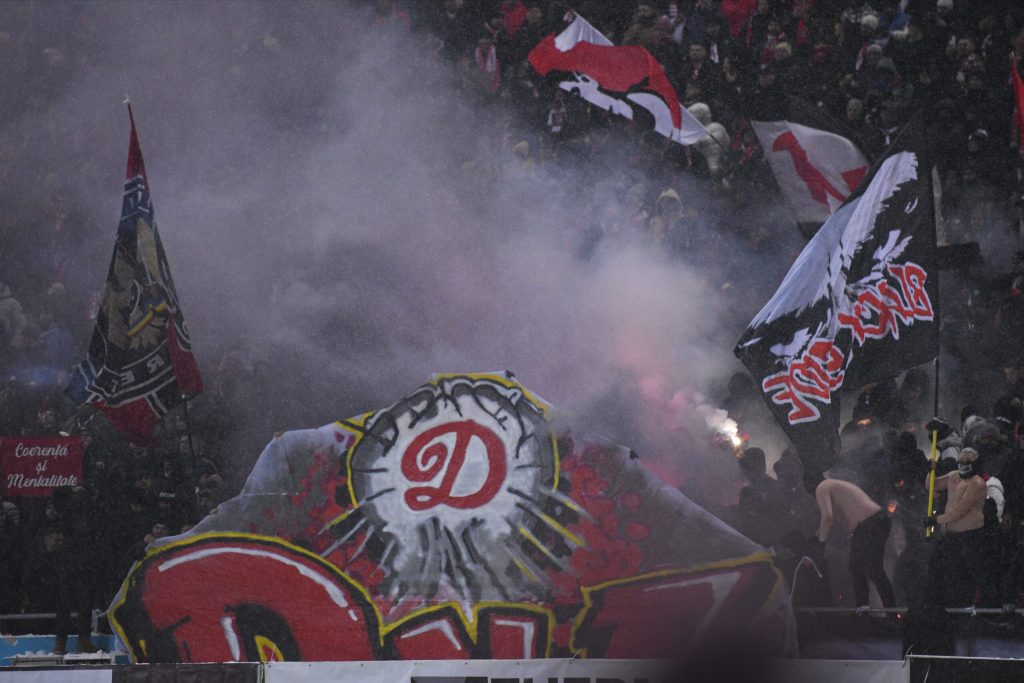 Dinamo CFR sambata in playoff ul Superligii