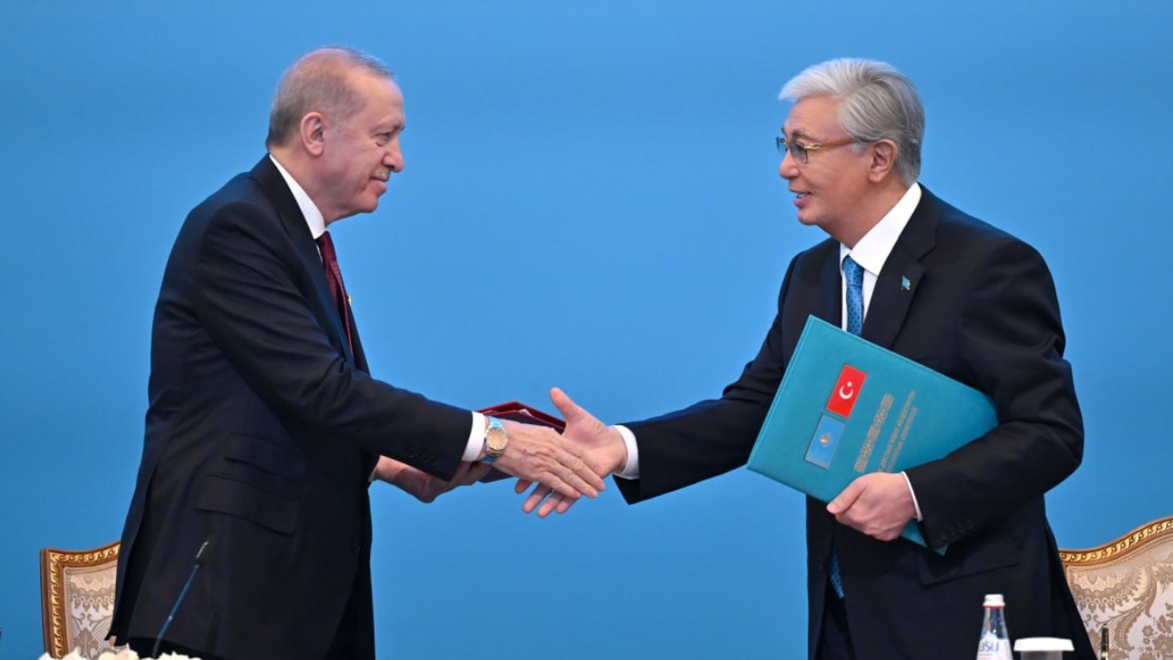 Erdogan si Tokayev intaresc parteneriatul strategic Turcia si Kazahstan isi propun schimburi comerciale de 13 miliarde de euro