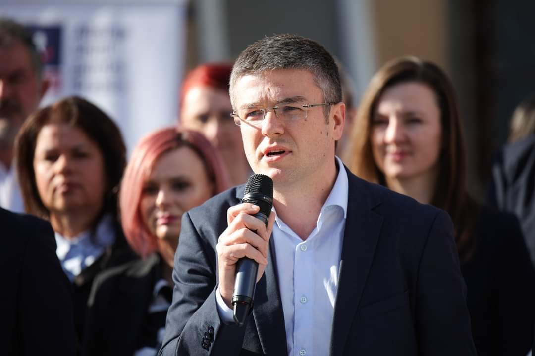 Irineu Darau despre industria comunista Este o iluzie si o minciuna ca putem produca totul in Romania