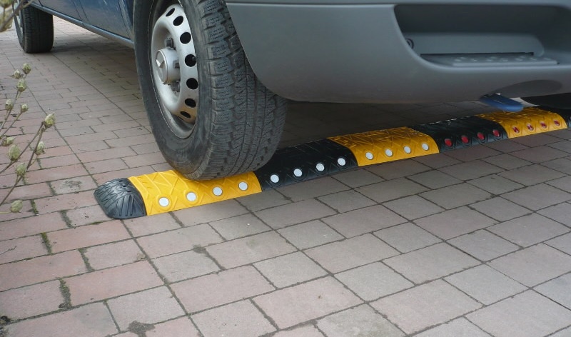 O strada din Cluj a devenit un cosmar pentru locuitori din cauza vitezei excesive A fost evitata o coliziune frontala la o fractiune de secunda