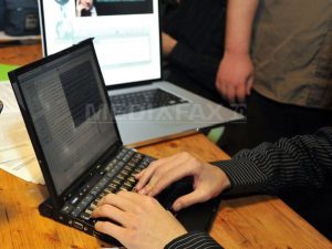 Platforma educationala vizata de hackeri Datele a 275 de milioane de utilizatori sunt in pericol