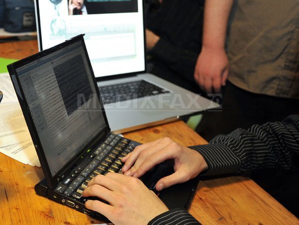 Platforma educationala vizata de hackeri Datele a 275 de milioane de utilizatori sunt in pericol