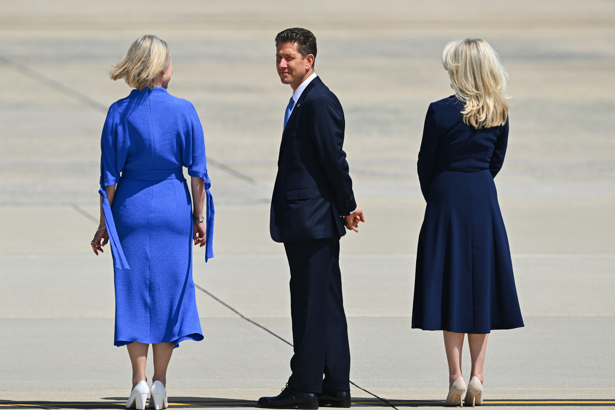 Politica britanica se deterioriaza Noul ambasador o trece cu vederea