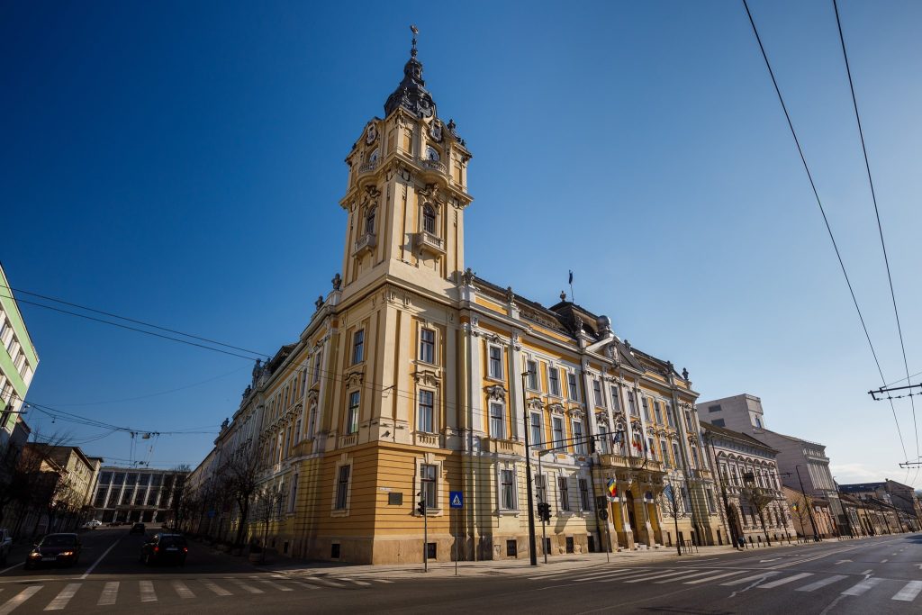 Primaria Cluj Napoca va fi aproape inchisa de 1 Mai Singurul ghiseu deschis pe parcursul intregului weekend si programul detalilat
