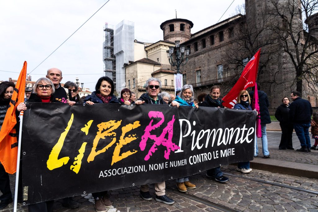 Raport alarmant mafia cauzeaza la fel de multe victime ca razboaiele