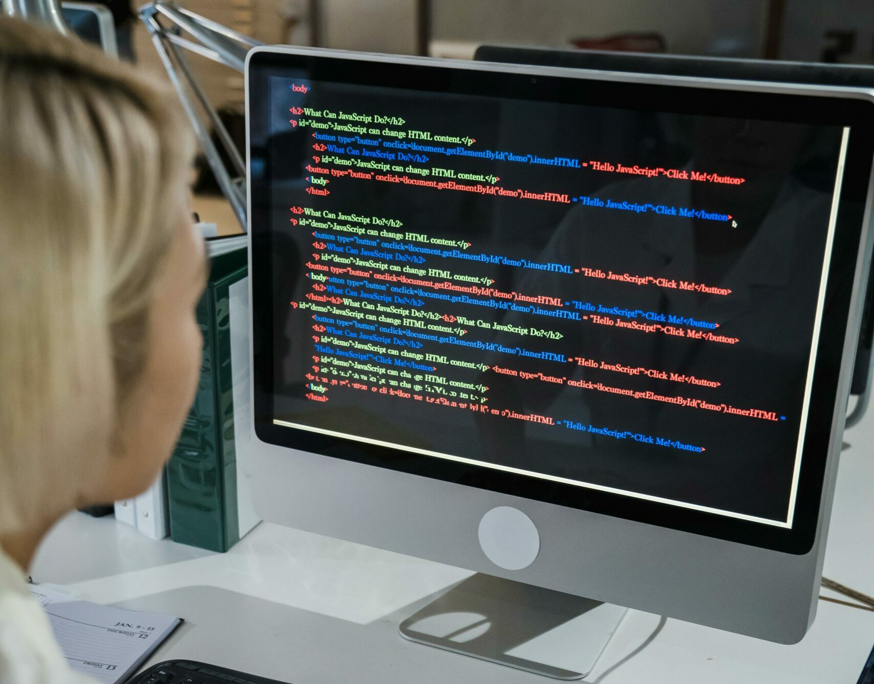 Salarii de un milion de dolari pe an și bonusuri uriașe: Războiul Big Tech pentru atragerea talentelor de elită în domeniul AI 2 Salarii de un milion de dolari pe an si bonusuri uriasese Razboiul Big Tech pentru atatrarea talentelor de elita in domeniul AI