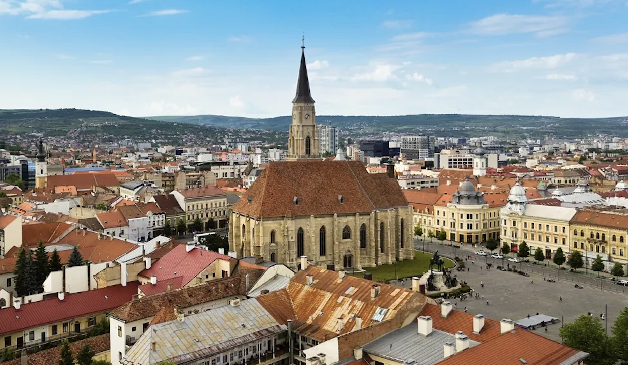 Trei trofee pentru judetul Cluj la Destinatia Anului 2026 Salina Turda cea mai pretioasa comoara naturala din tara Ce loc ocupa Cluj Napoca