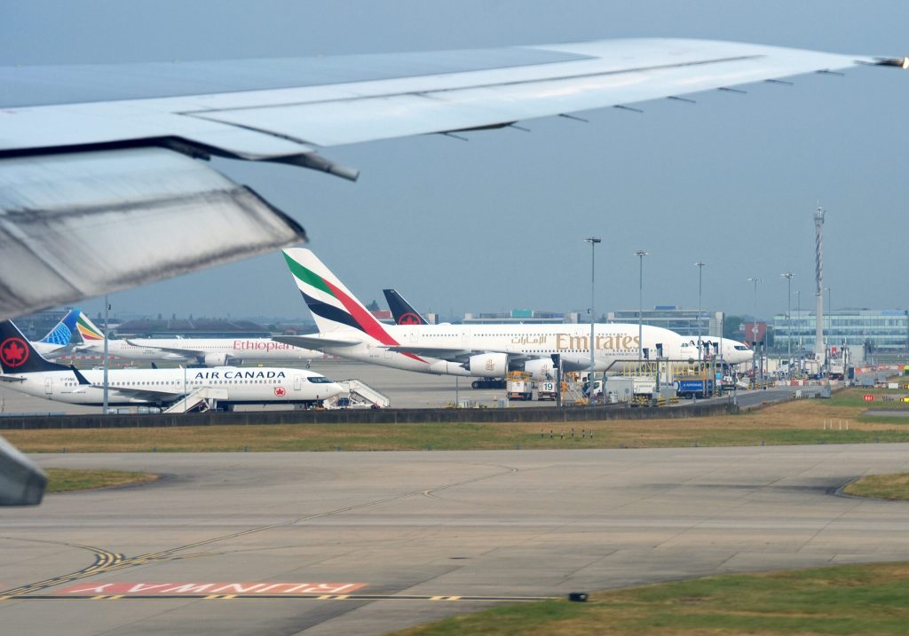 Un aparat de epilare cu laser a provocat o alarma de bomba la un aeroport din Australia