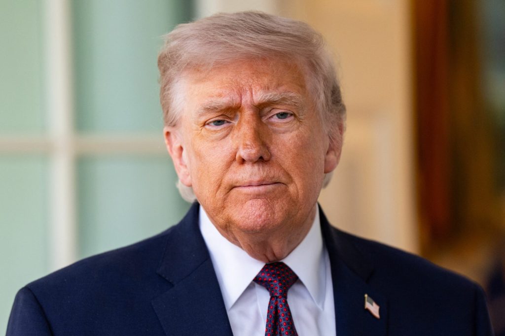 Vizita deosebita Donald Trump a ajuns in China pentru o intalnire cu Xi Jinping