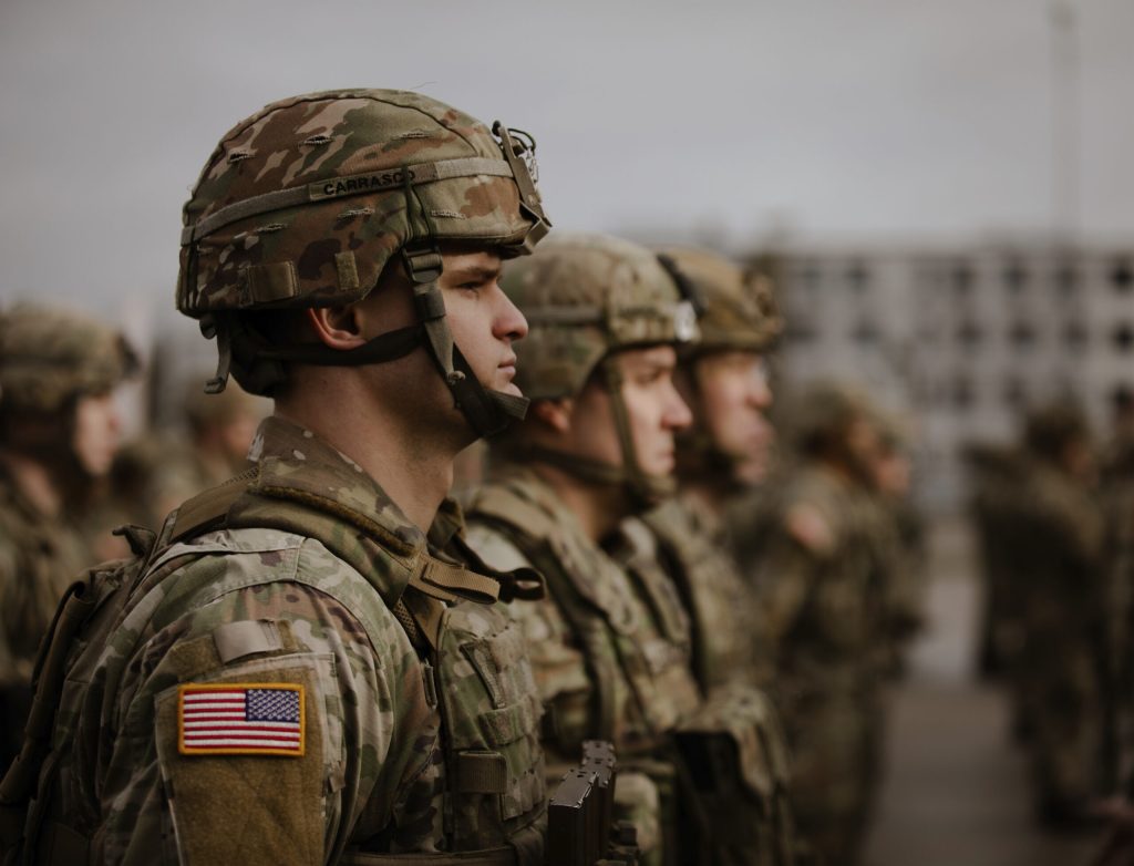 WSJ: Pentagonul suspendă desfășurarea a peste 4.000 de soldați americani în Europa 2 WSJ Pentagonul suspenda desfasurarea a peste 4000 de soldati americani in Europa